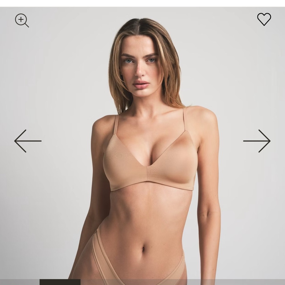 SKIMS Nude Bra